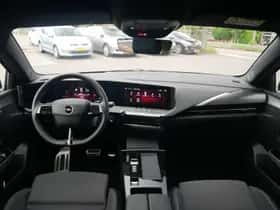 Opel Astra (2023) thumbnail 15