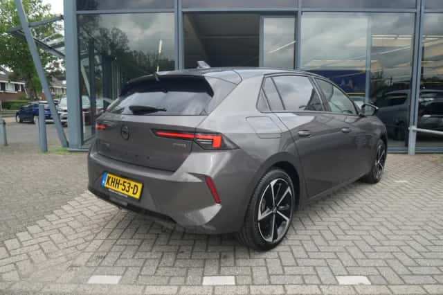 Opel Astra (2023) thumbnail 5