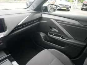 Opel Astra (2023) thumbnail 46