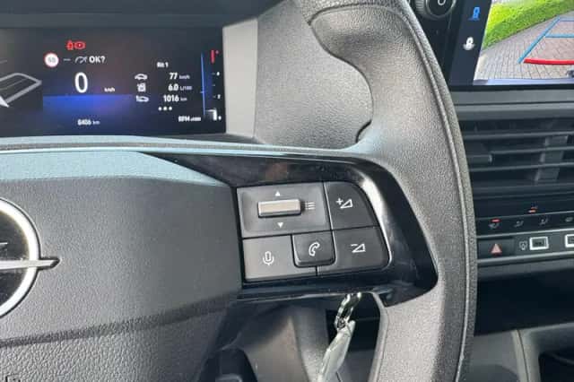 Opel Vivaro (2024) thumbnail 14
