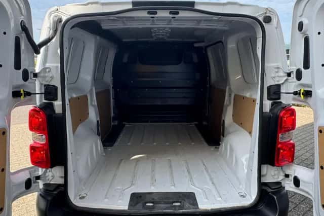 Opel Vivaro (2024) thumbnail 17