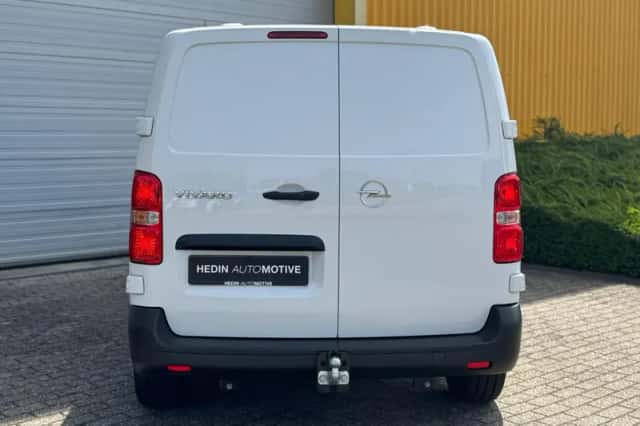 Opel Vivaro (2024) thumbnail 9
