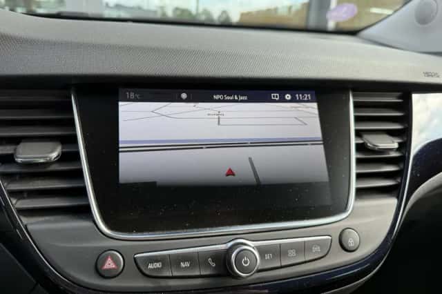 Opel Crossland X (2019) thumbnail 14