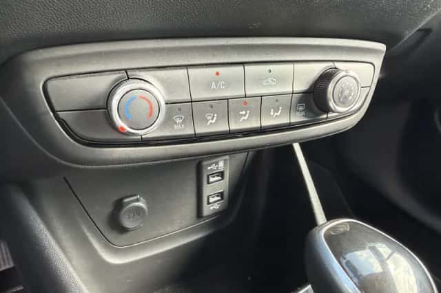 Opel Crossland X (2019) thumbnail 21