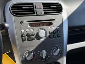 Opel Agila (2010) thumbnail 14