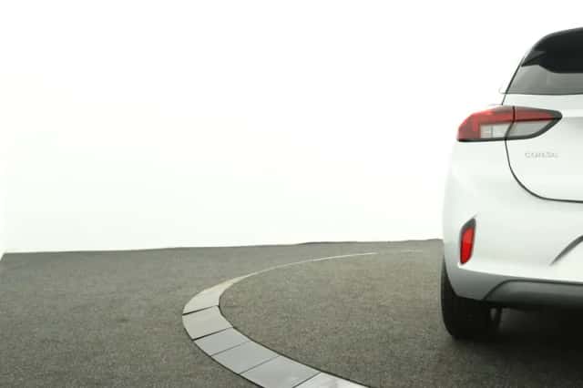 Opel Corsa (2022) thumbnail 32