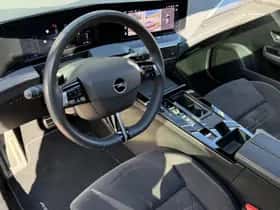 Opel Astra (2022) thumbnail 12