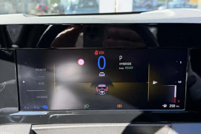 Opel Astra (2022) thumbnail 15