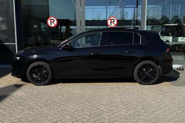 Opel Astra (2022) thumbnail 6