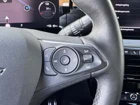 Opel Mokka-e (2023) thumbnail 13