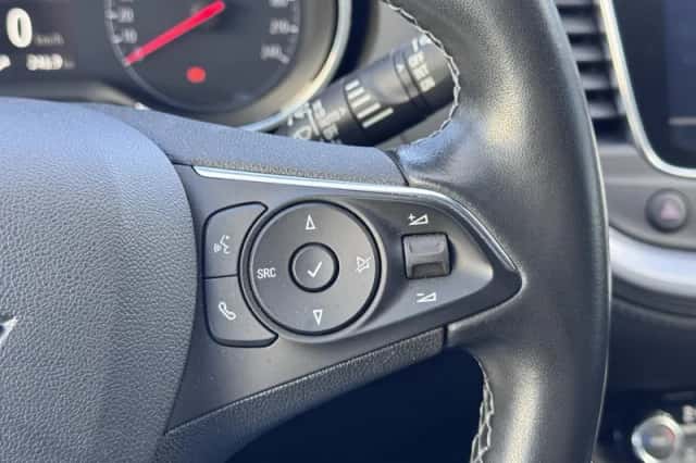 Opel Grandland X (2019) thumbnail 13