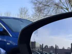 Opel Grandland X (2019) thumbnail 22