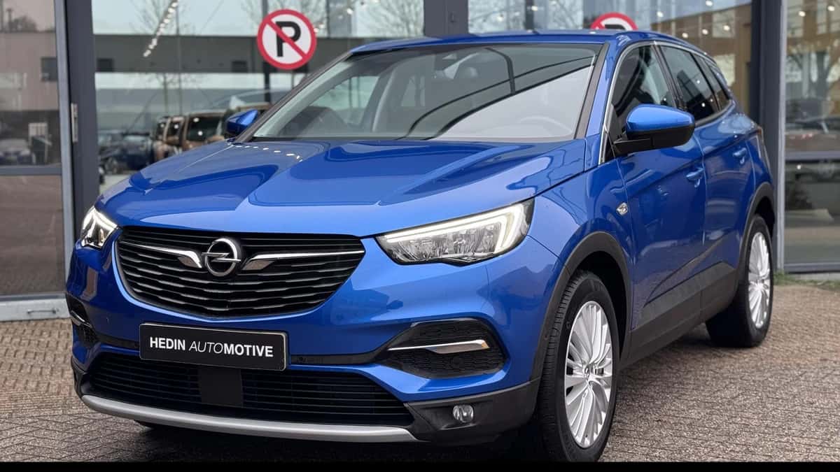 Opel Grandland X (2020) — foto 1