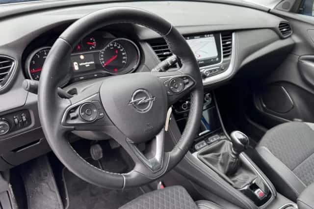 Opel Grandland X (2020) thumbnail 19
