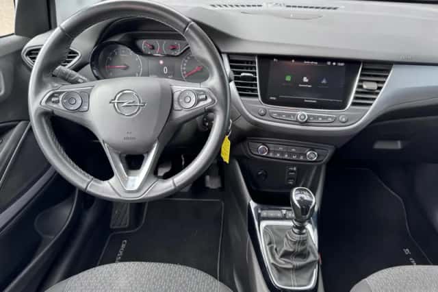 Opel Crossland (2022) thumbnail 3