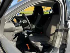 Opel Corsa-e (2021) thumbnail 6