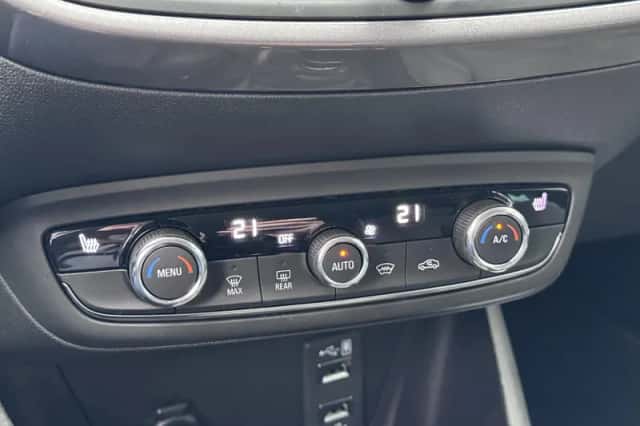 Opel Crossland (2022) thumbnail 14