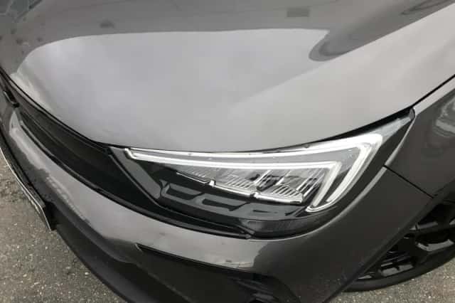 Opel Crossland (2023) thumbnail 2