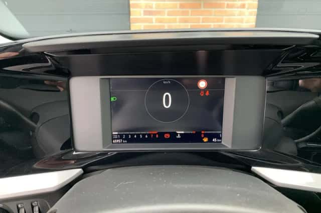 Opel Mokka (2021) thumbnail 10