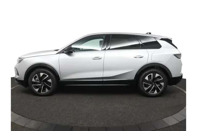 Opel Grandland (2025) thumbnail 3