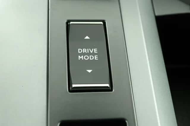 Opel Grandland (2025) thumbnail 64