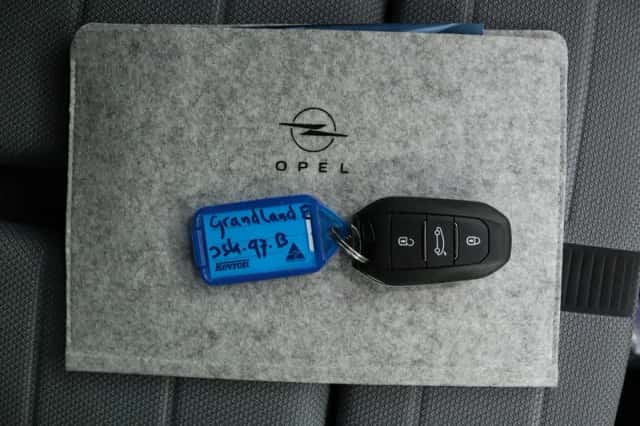 Opel Grandland (2025) thumbnail 8