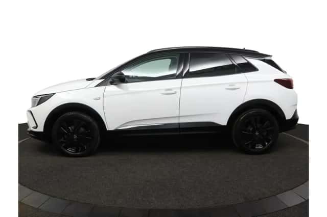 Opel Grandland (2024) thumbnail 5