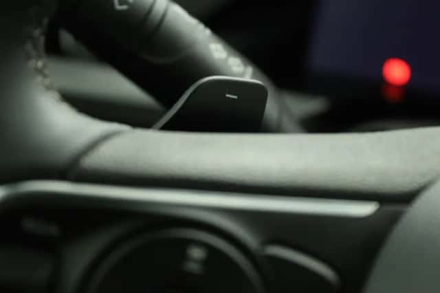 Opel Grandland (2024) thumbnail 57