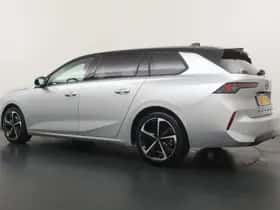 Opel Astra (2024) thumbnail 3