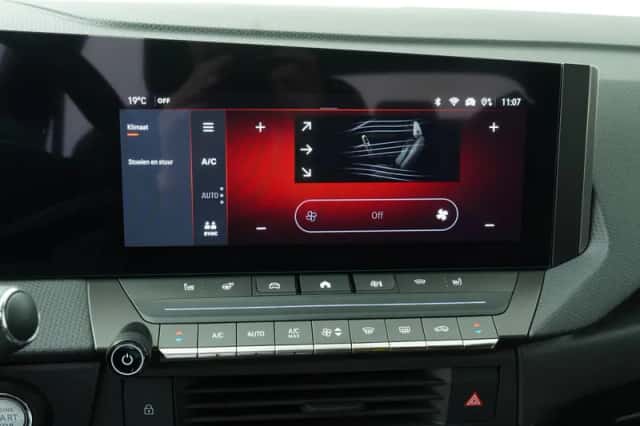 Opel Astra (2024) thumbnail 24