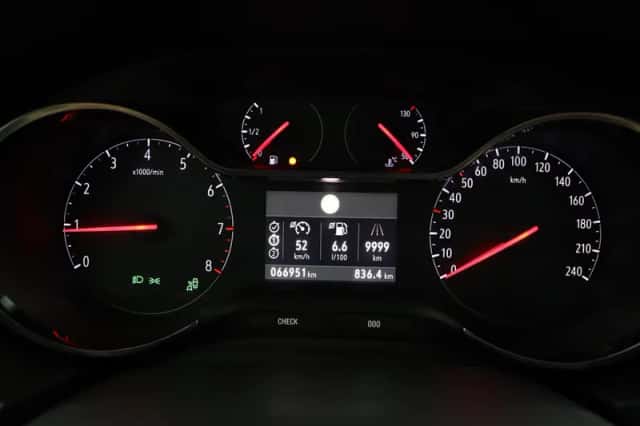 Opel Grandland X (2019) thumbnail 41