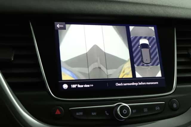 Opel Grandland X (2019) thumbnail 8