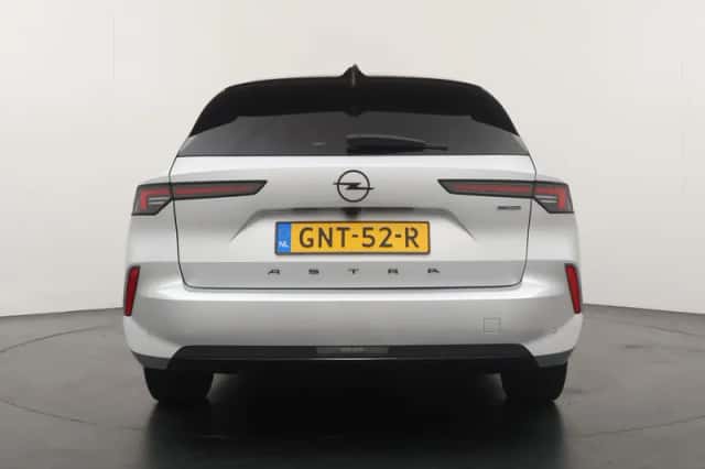 Opel Astra (2024) thumbnail 8