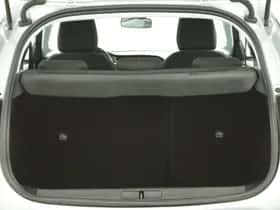 Opel Corsa (2022) thumbnail 18