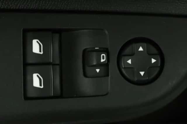 Opel Corsa (2022) thumbnail 21