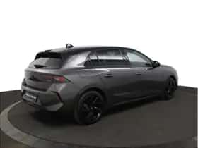 Opel Astra (2023) thumbnail 2