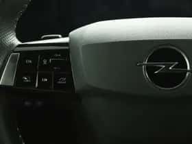 Opel Astra (2023) thumbnail 18