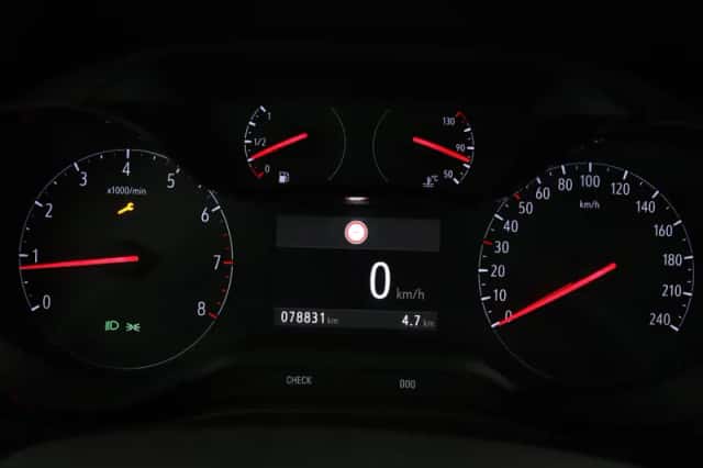 Opel Crossland (2021) thumbnail 5
