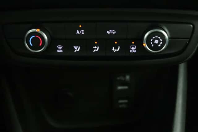 Opel Crossland (2021) thumbnail 6