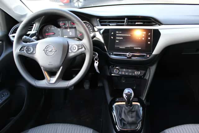 Opel Corsa (2022) thumbnail 3