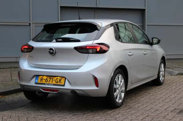 Opel Corsa (2022) thumbnail 2