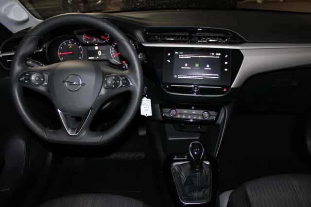 Opel Corsa (2022) thumbnail 3
