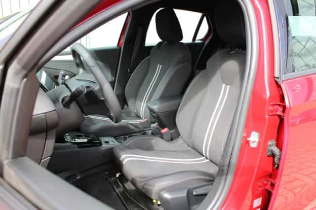 Opel Corsa (2025) thumbnail 4