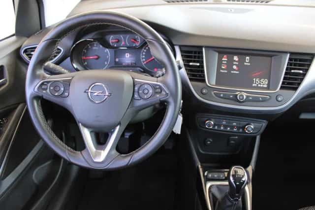 Opel Crossland X (2017) thumbnail 3