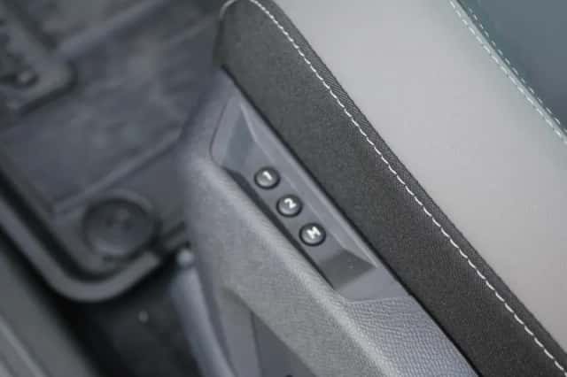 Jeep Compass (2026) thumbnail 32