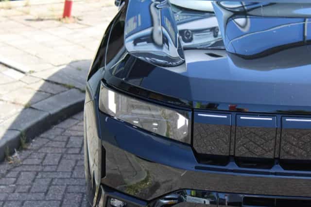 Jeep Compass (2026) thumbnail 9