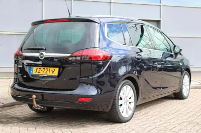 Opel Zafira (2019) thumbnail 2
