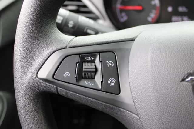 Opel Karl (2019) thumbnail 14