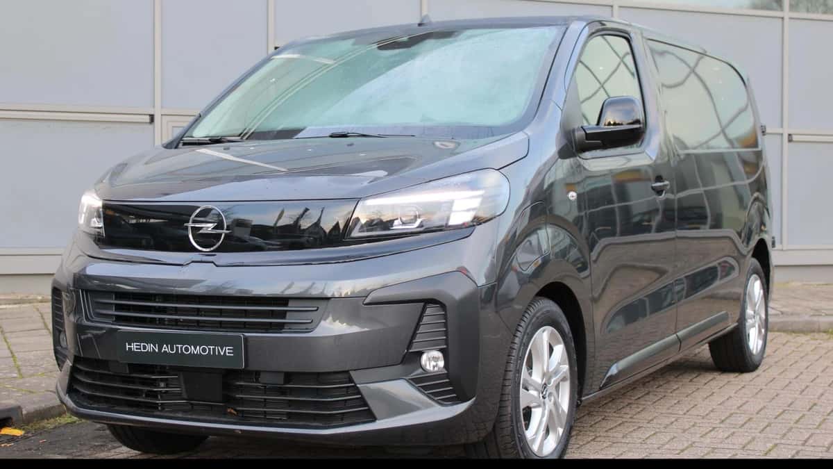 Opel Vivaro-e (2025) — foto 1