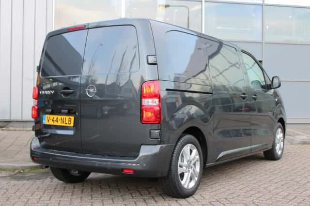 Opel Vivaro-e (2025) thumbnail 2